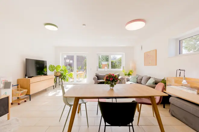 5 Zimmer Haus mit 142 m² in Hamburg – Bild 2