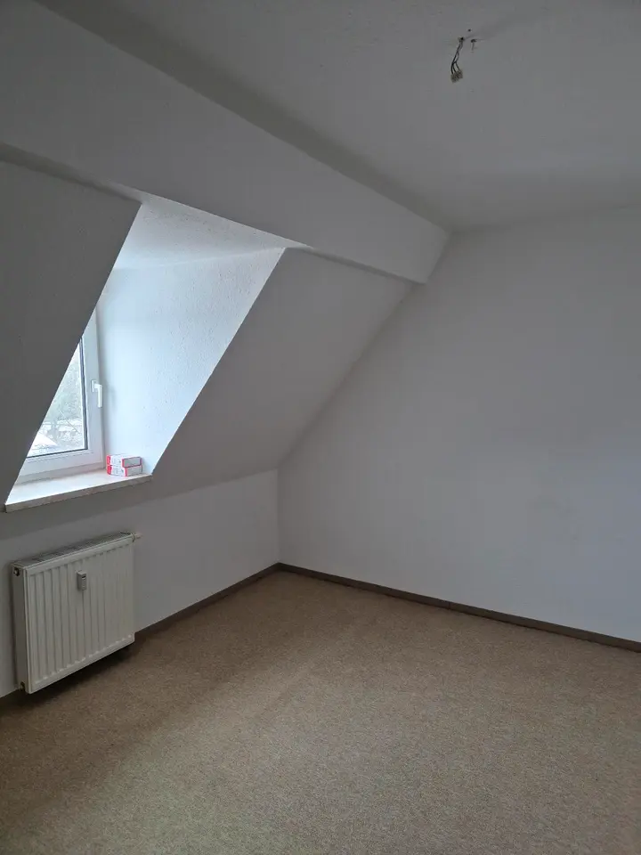 2 Zimmer Wohnung mit 39 m² in Plauen – Bild 2