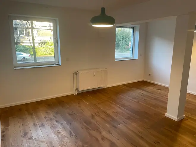 7 Zimmer Wohnung mit 191 m² in Düsseldorf – Bild 7