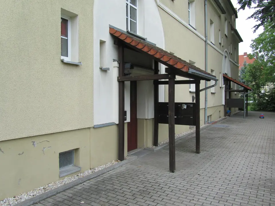 2 Zimmer Wohnung mit 40 m² in Zwickau – Bild 4