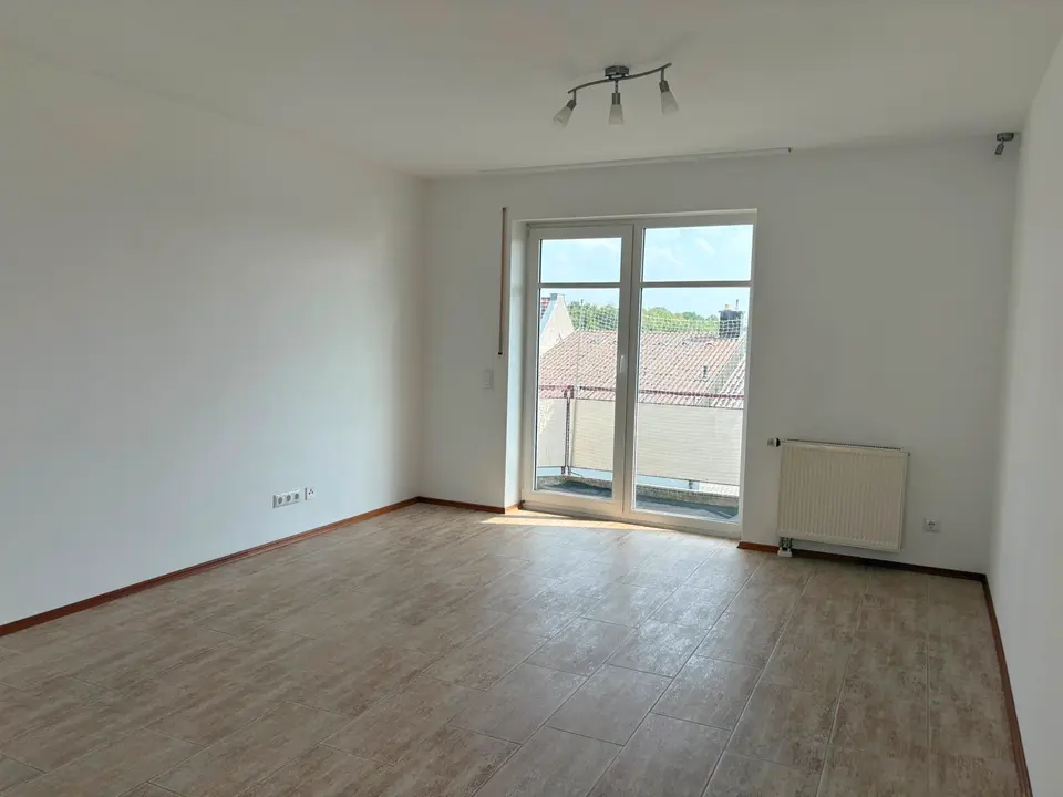 2 Zimmer Wohnung mit 56 m² in Amberg – Bild 2
