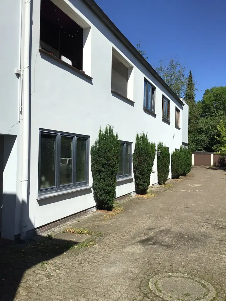 4 Zimmer Wohnung mit 120 m² in Delmenhorst – Bild 2