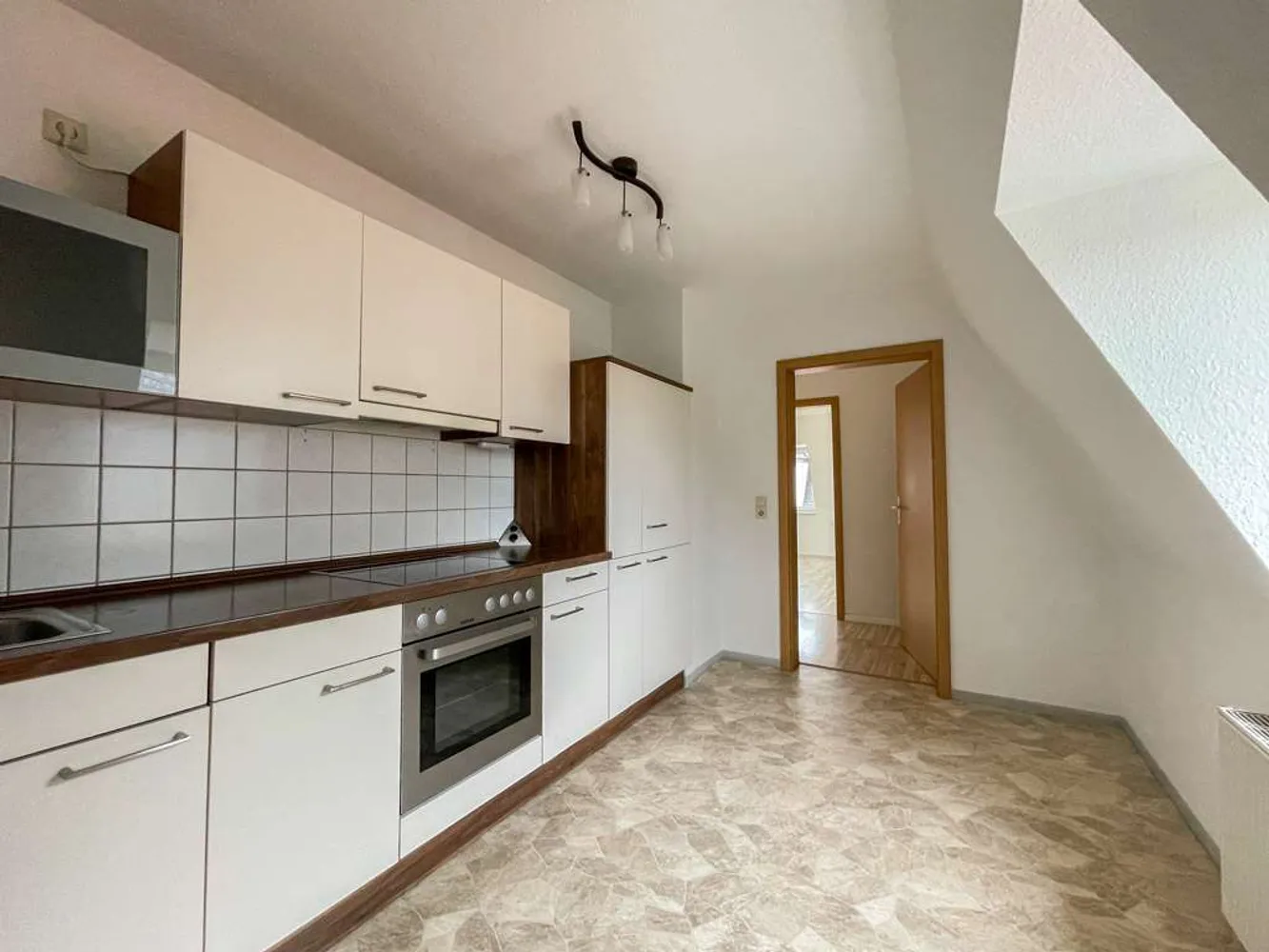 3 Zimmer Wohnung mit 88 m² in Zwickau – Bild 8