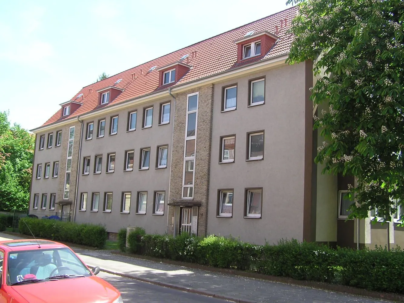 4 Zimmer Wohnung mit 54 m² in Neumünster – Bild 1