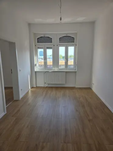4 Zimmer Wohnung mit 107 m² in Frankfurt am Main – Bild 4