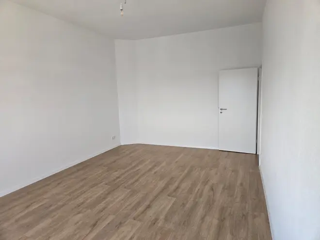 4 Zimmer Wohnung mit 107 m² in Frankfurt am Main – Bild 5