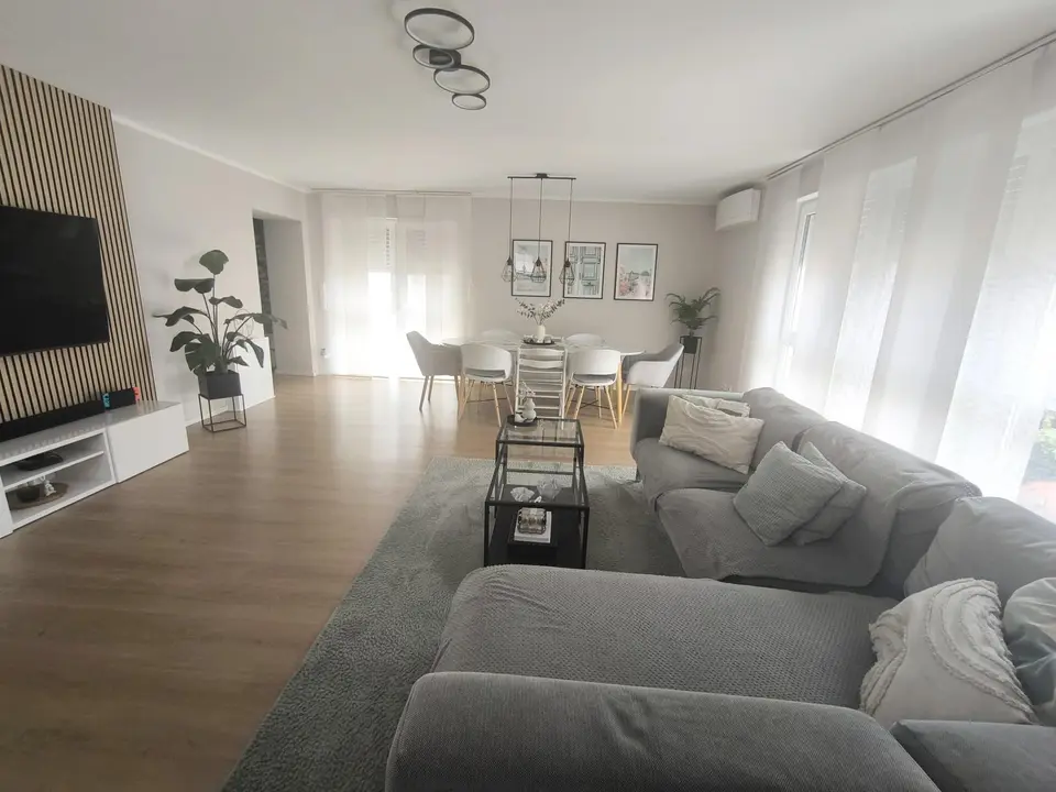 4 Zimmer Wohnung mit 100 m² in Rüsselsheim am Main – Bild 1