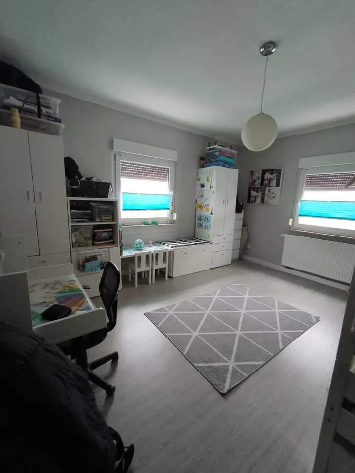 4 Zimmer Wohnung mit 100 m² in Rüsselsheim am Main – Bild 3