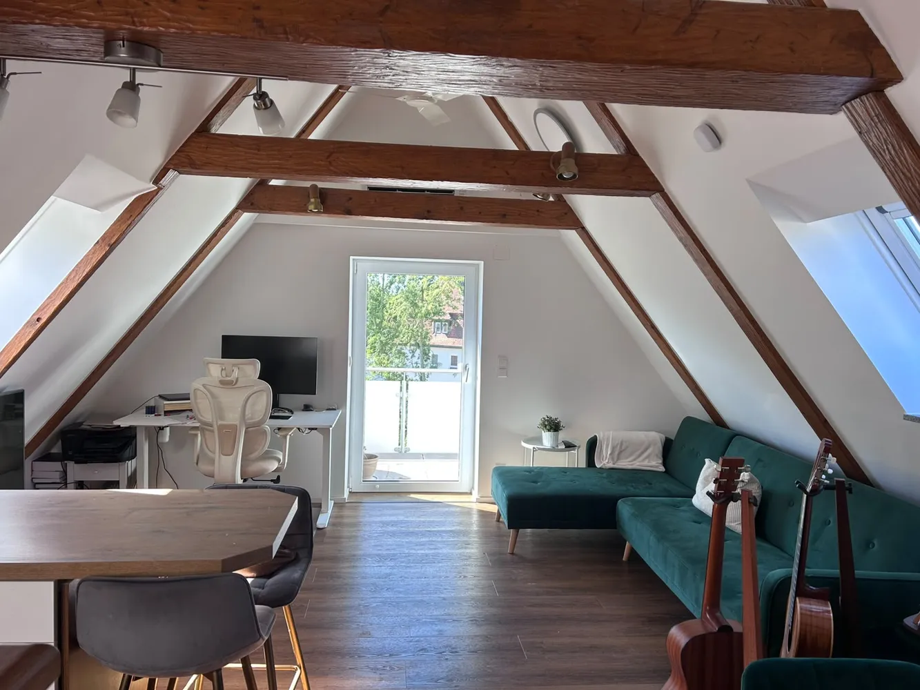 2 Zimmer Wohnung mit 38 m² in Stuttgart – Bild 1