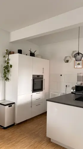 4 Zimmer Wohnung mit 96 m² in Köln – Bild 2