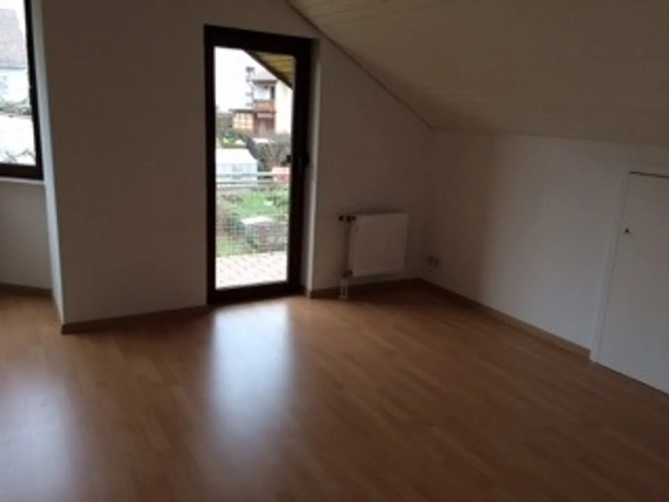 4 Zimmer Wohnung mit 92 m² in Pforzheim – Bild 6