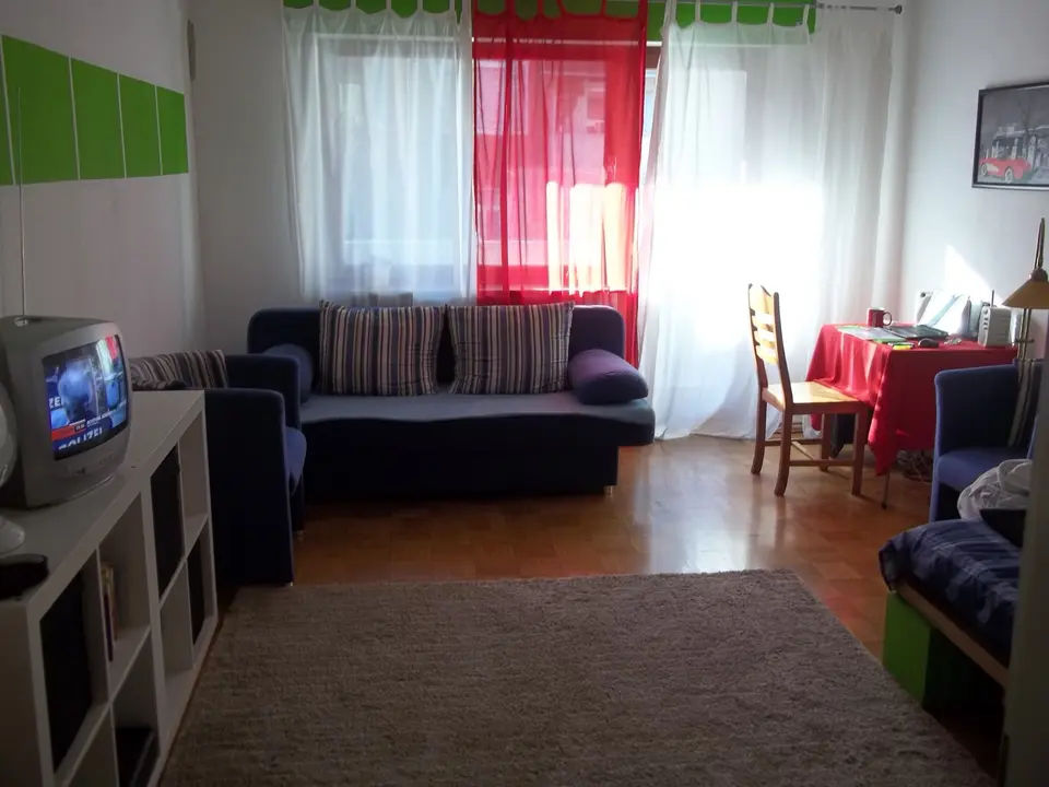 Studio mit 33 m² in Stuttgart – Bild 1