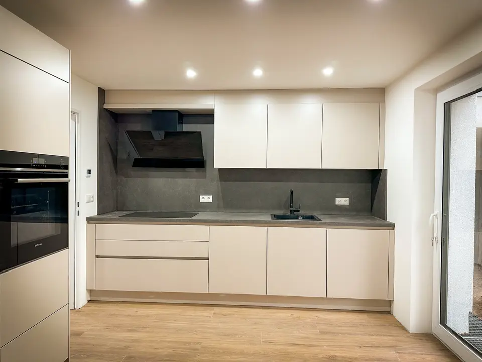 7 Zimmer Haus mit 188 m² in Würzburg – Bild 2