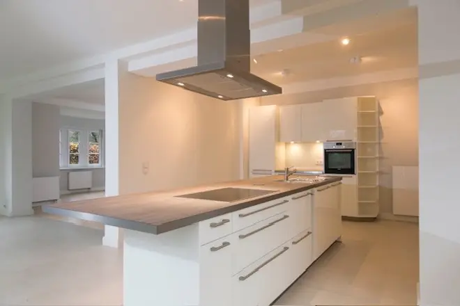 8 Zimmer Haus mit 260 m² in Hamburg – Bild 3