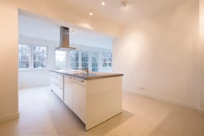 8 Zimmer Haus mit 260 m² in Hamburg – Bild 4