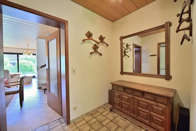 4 Zimmer Haus mit 105 m² in Nürnberg – Bild 2