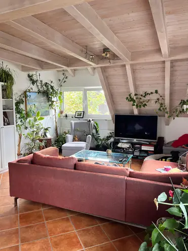 3 Zimmer Wohnung mit 100 m² in Stuttgart – Bild 2