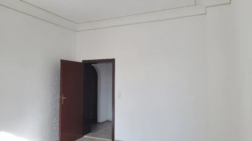4 Zimmer Wohnung mit 91 m² in Plauen – Bild 9