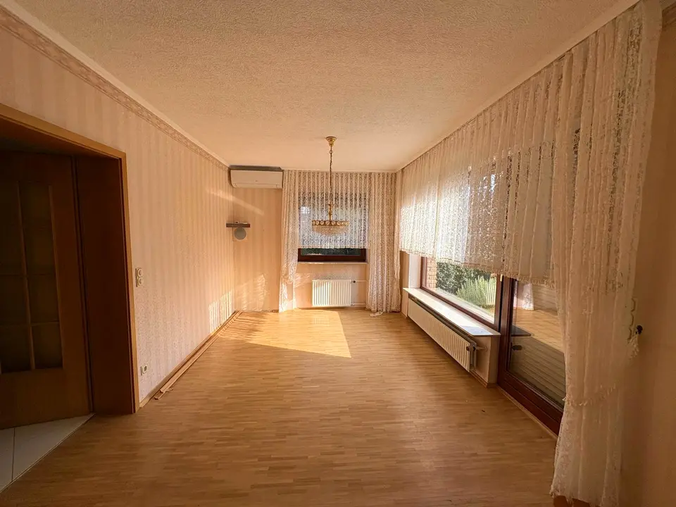 7 Zimmer Haus mit 200 m² in Oberursel – Bild 8