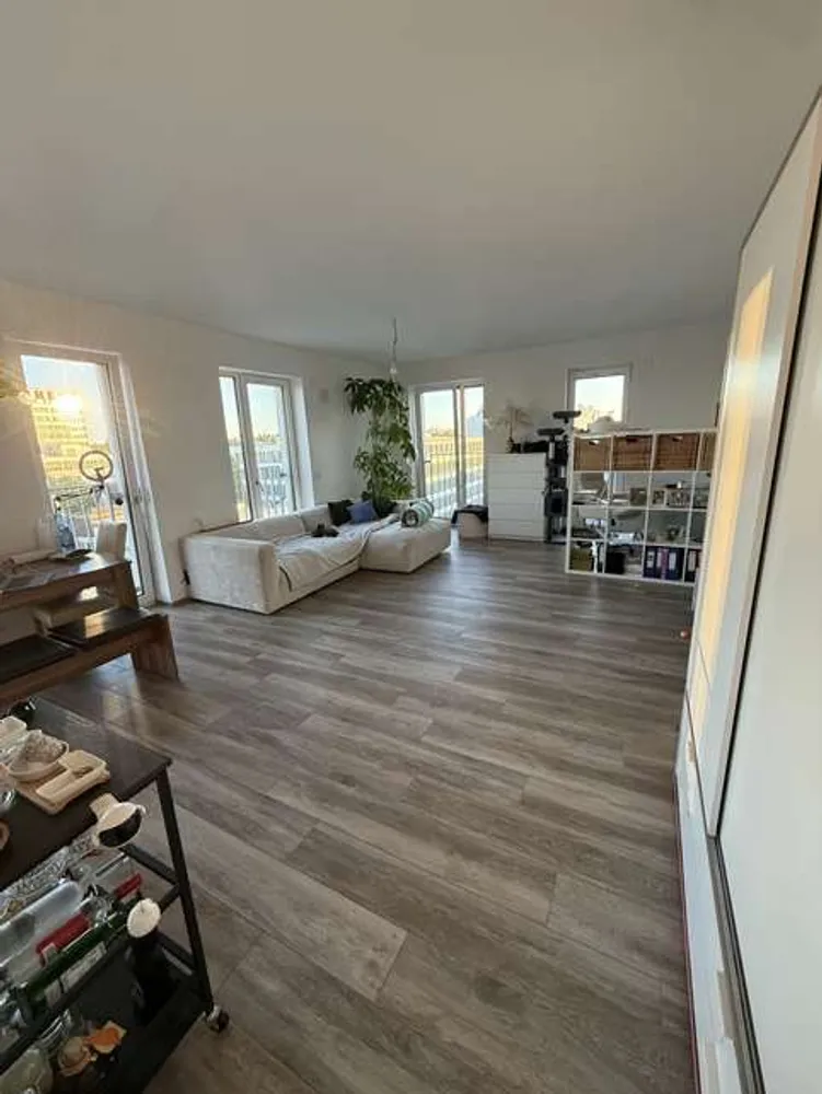 2 Zimmer Wohnung mit 70 m² in Frankfurt am Main – Bild 3