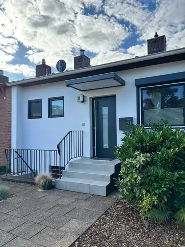 4 Zimmer Haus mit 105 m² in Düsseldorf – Bild 1