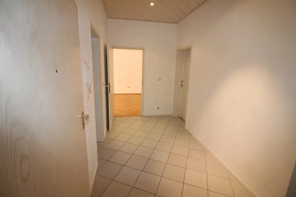 3 Zimmer Wohnung mit 100 m² in Gera – Bild 4