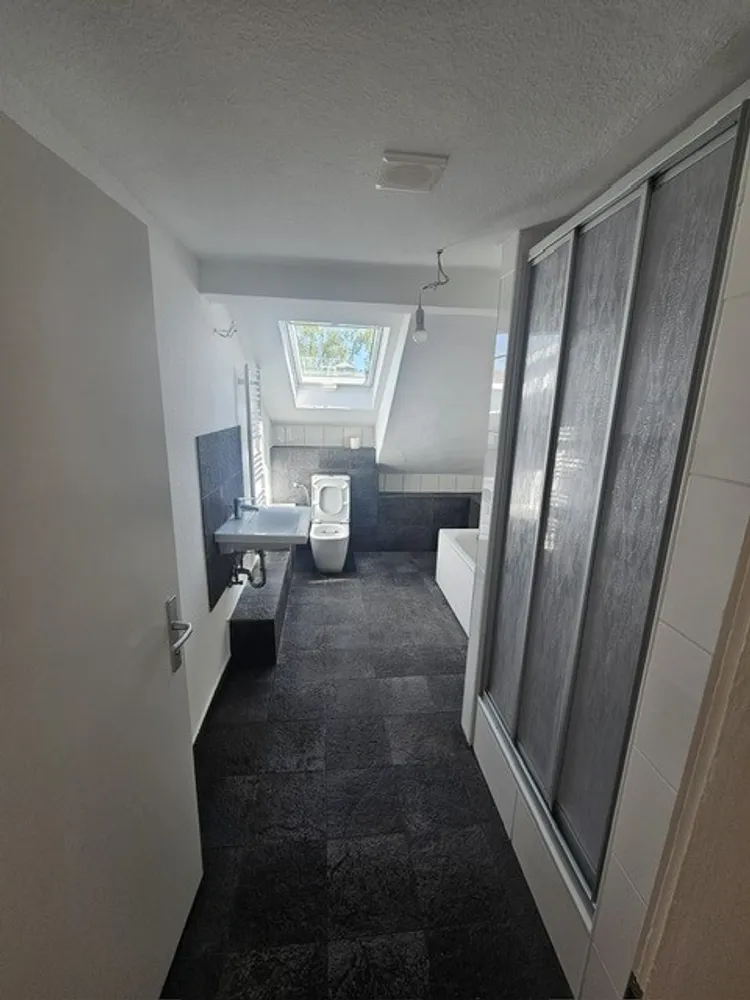 6 Zimmer Wohnung mit 114 m² in Offenbach am Main – Bild 12