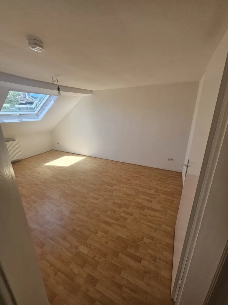 6 Zimmer Wohnung mit 114 m² in Offenbach am Main – Bild 4