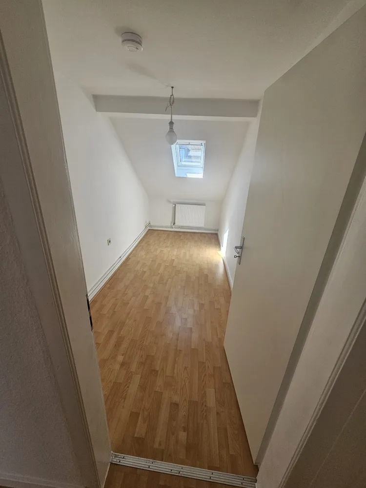 6 Zimmer Wohnung mit 114 m² in Offenbach am Main – Bild 7