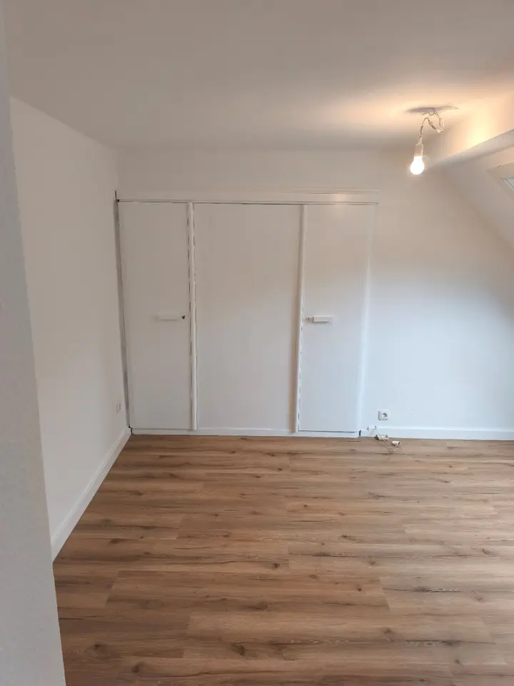 5 Zimmer Wohnung mit 110 m² in Siegen – Bild 9