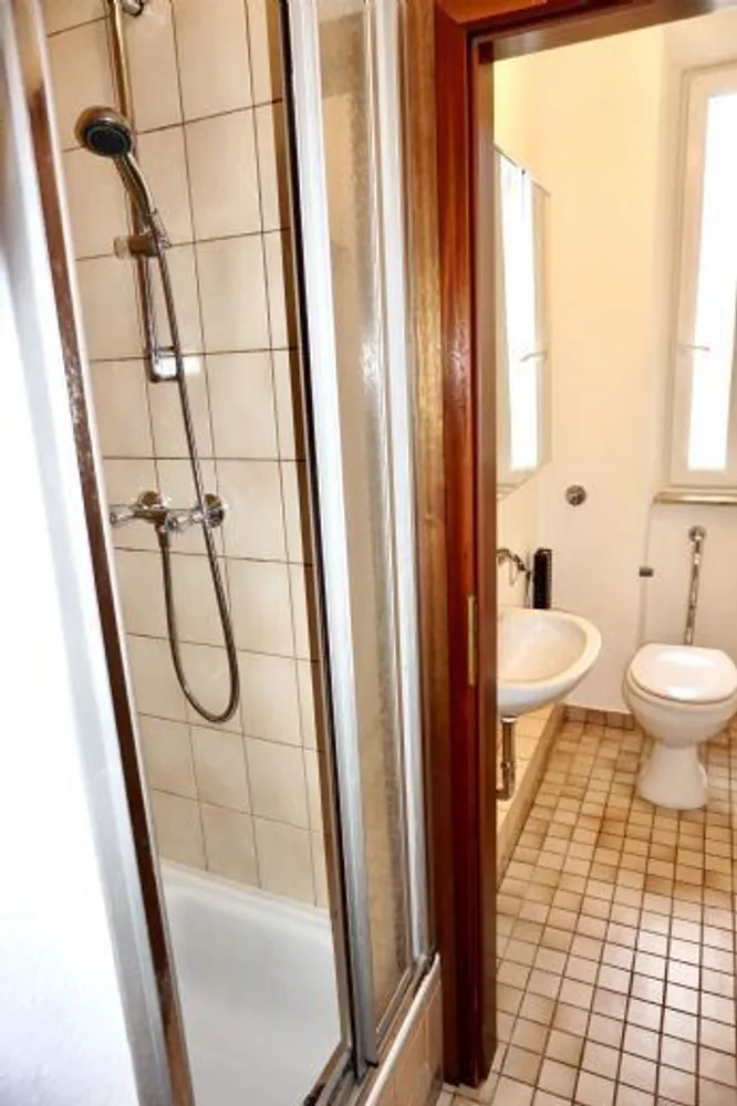 1 Zimmer Wohnung mit 27 m² in Fürth – Bild 12