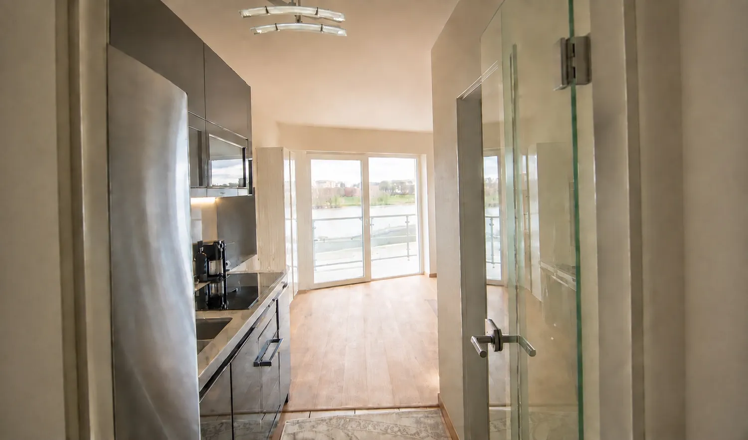 2 Zimmer Wohnung mit 48 m² in Köln – Bild 4