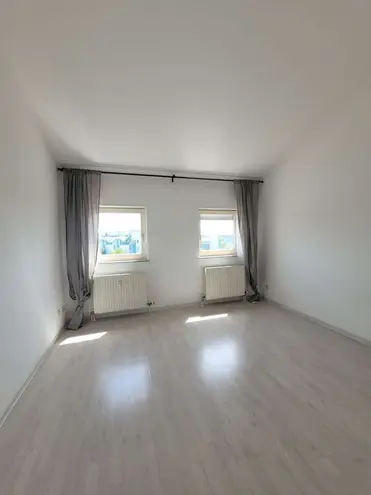 1 Zimmer Wohnung mit 25 m² in Karlsruhe – Bild 2