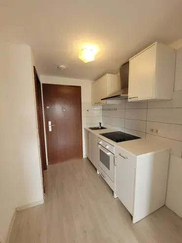 1 Zimmer Wohnung mit 25 m² in Karlsruhe – Bild 4