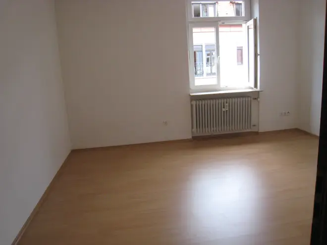 2 Zimmer Wohnung mit 42 m² in Freiburg im Breisgau – Bild 4