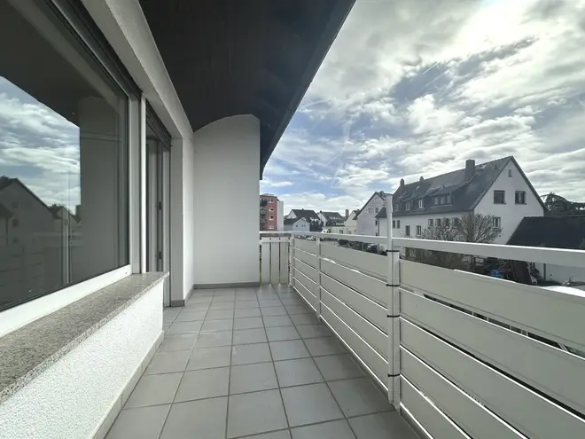 3 Zimmer Wohnung mit 93 m² in Hanau – Bild 4