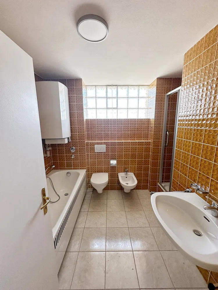 4 Zimmer Wohnung mit 140 m² in Karlsruhe – Bild 11