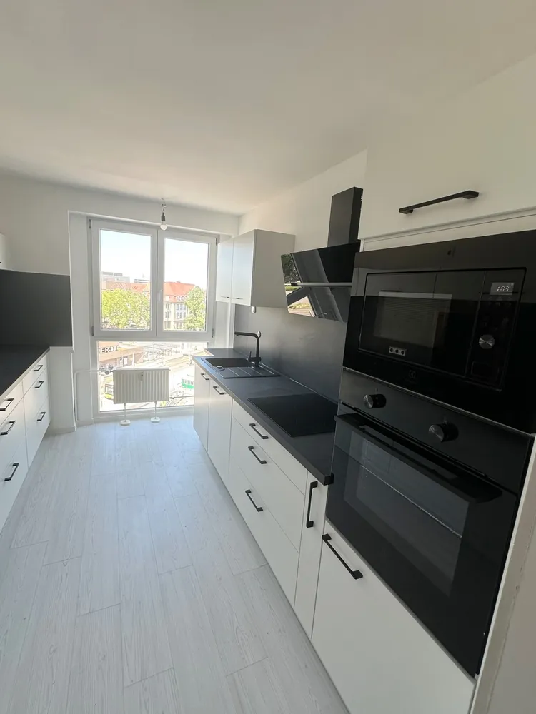 4 Zimmer Wohnung mit 140 m² in Karlsruhe – Bild 9