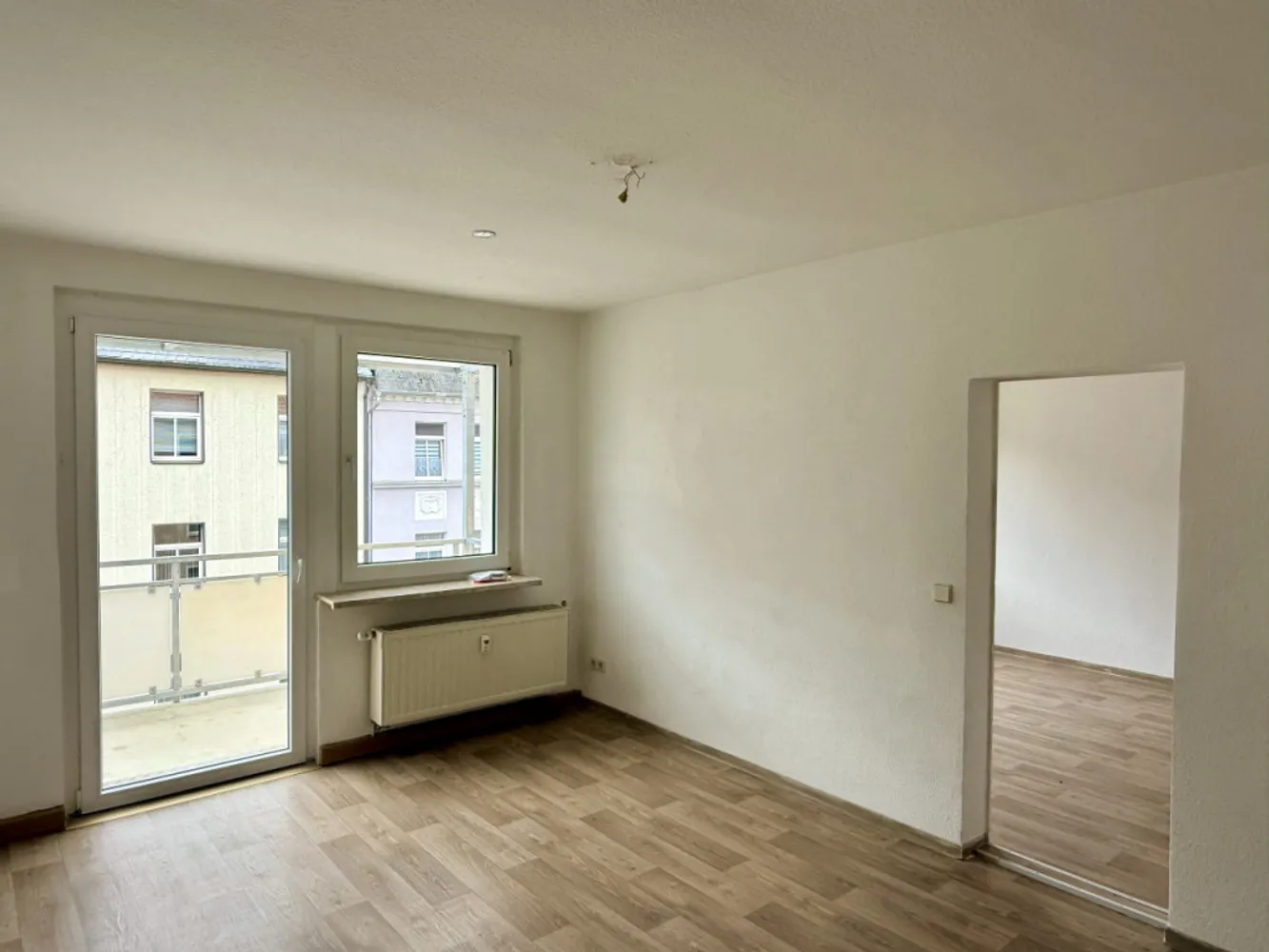 2 Zimmer Wohnung mit 47 m² in Plauen – Bild 1