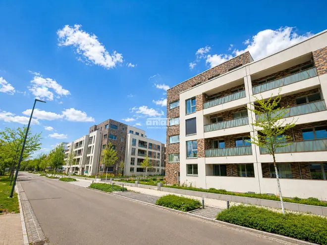 5 Zimmer Wohnung mit 110 m² in Erfurt – Bild 1
