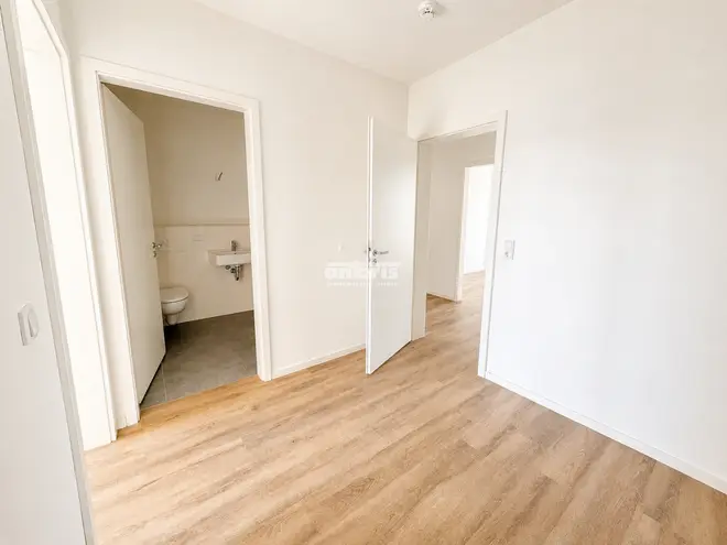 5 Zimmer Wohnung mit 110 m² in Erfurt – Bild 2