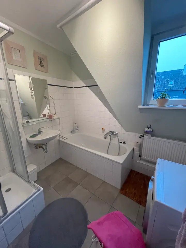 WG-Zimmer mit 90 m² in Frankfurt am Main – Bild 9