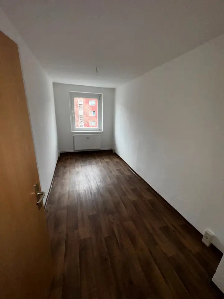 4 Zimmer Wohnung mit 70 m² in Magdeburg – Bild 6