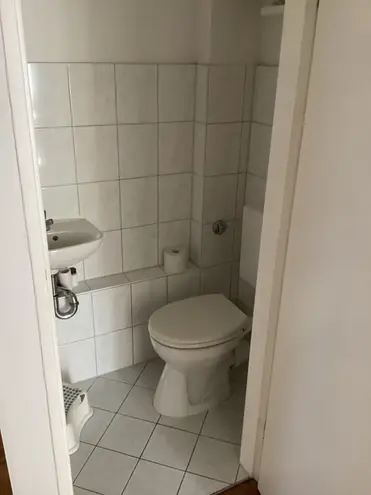 4 Zimmer Wohnung mit 109 m² in Karlsruhe – Bild 4