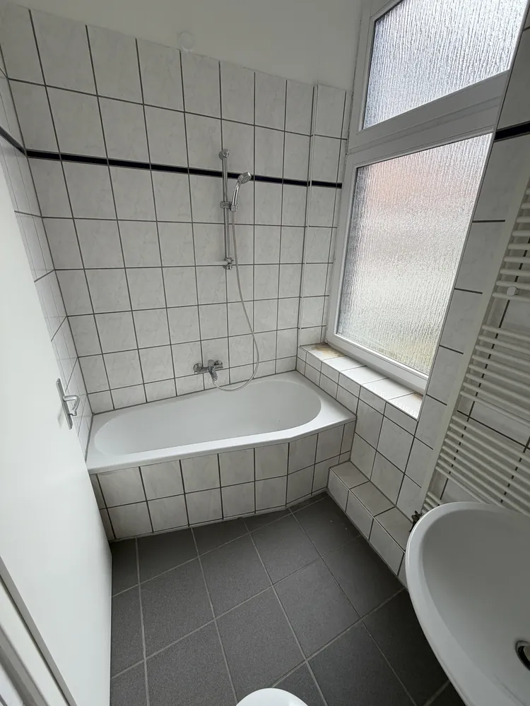 2 Zimmer Wohnung mit 55 m² in Krefeld – Bild 12