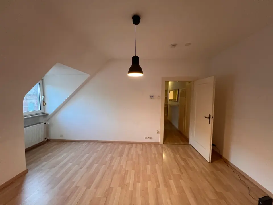 2 Zimmer Wohnung mit 65 m² in Karlsruhe – Bild 1
