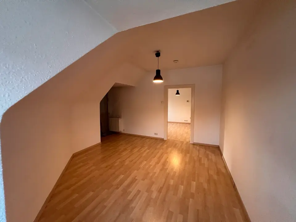 2 Zimmer Wohnung mit 65 m² in Karlsruhe – Bild 3