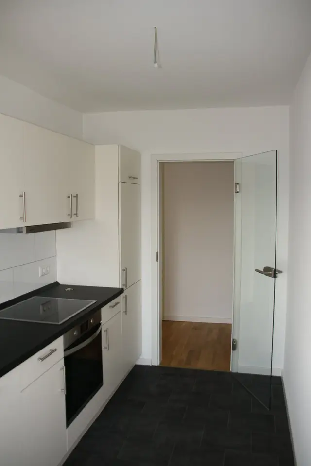 2 Zimmer Wohnung mit 51 m² in Schwerin – Bild 6