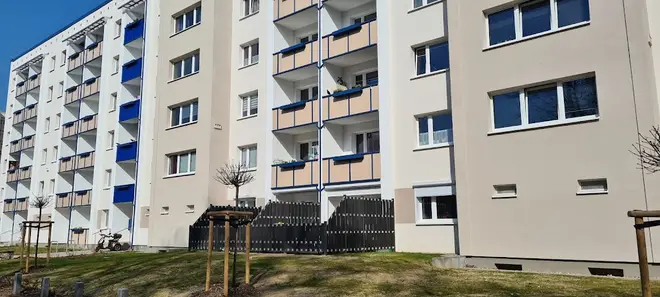 4 Zimmer Wohnung mit 75 m² in Rostock – Bild 1