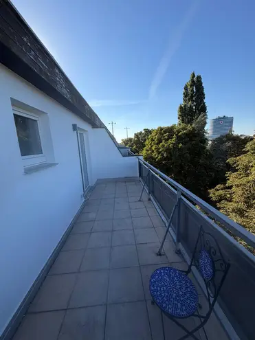 2 Zimmer Wohnung mit 60 m² in Düsseldorf – Bild 4